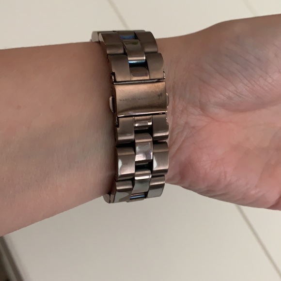 Marc Jacobs Watch - Picture 5 of 5